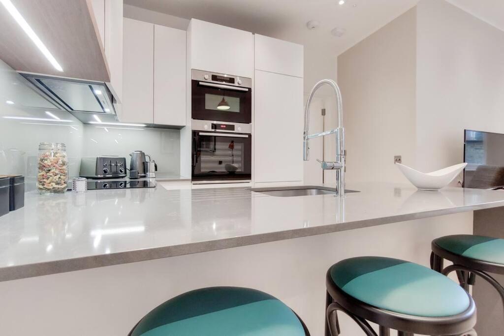 11 Borough Apartments - Bright & Spacious 2-Bed Near London Bridge Londres Exterior foto