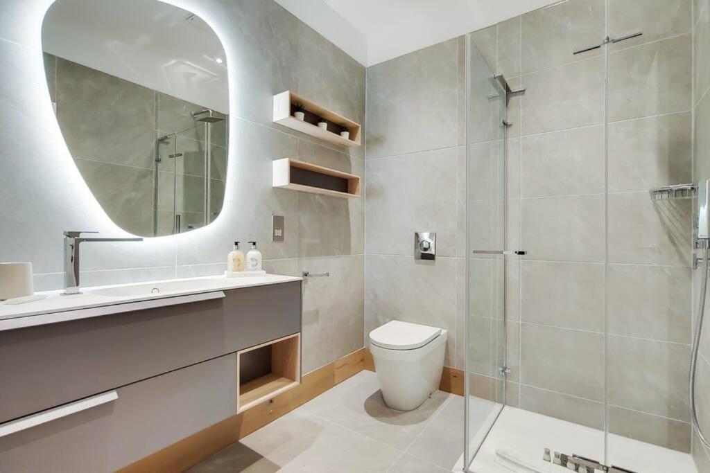 11 Borough Apartments - Bright & Spacious 2-Bed Near London Bridge Londres Exterior foto